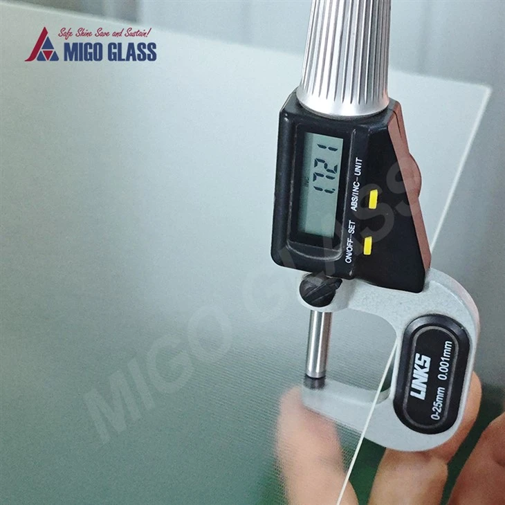 Sticlă temperată mată prismatică de fier scăzut de 1,6 mm
