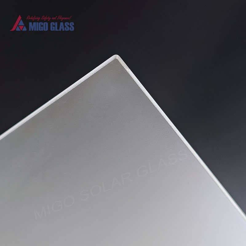 Anti - Glară solară strălucitoare