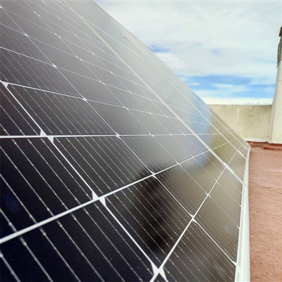 Sticlă pentru panouri solare